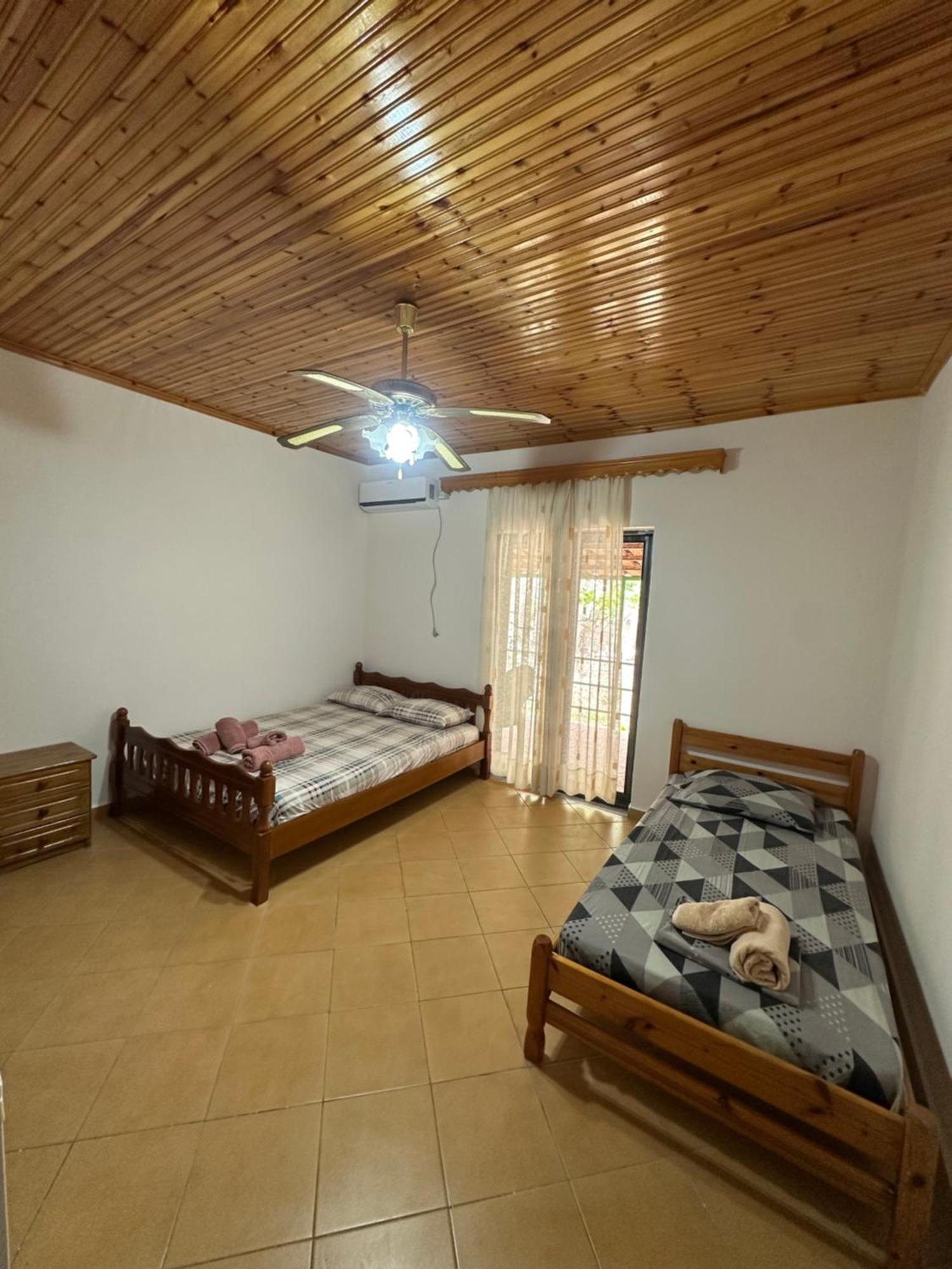Romeo'S Guest House 2 Piqeras Exterior foto