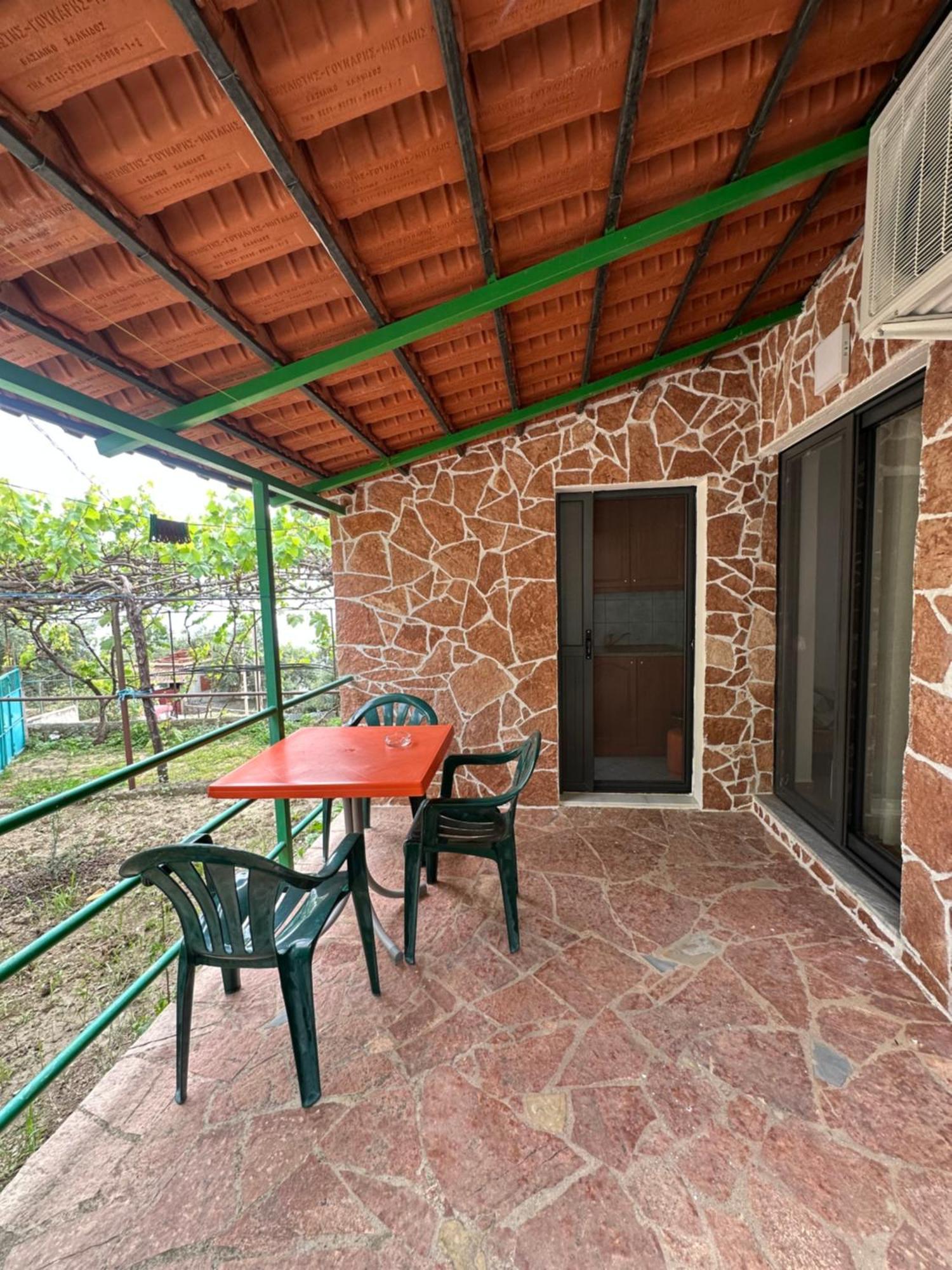 Romeo'S Guest House 2 Piqeras Exterior foto