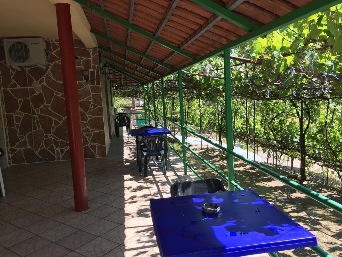Romeo'S Guest House 2 Piqeras Exterior foto